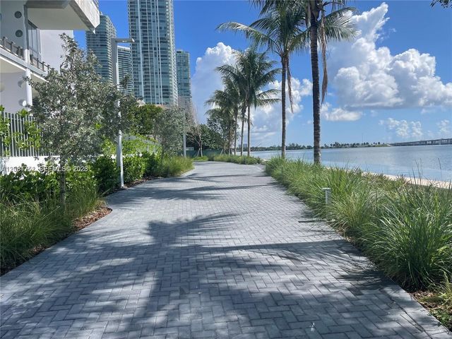 321 NE 26th St 512, Miami, FL 33137