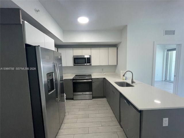 321 NE 26th St 512, Miami, FL 33137
