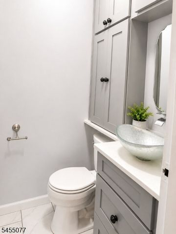 18 Deanna Dr 48, Hillsborough Twp., NJ 08876