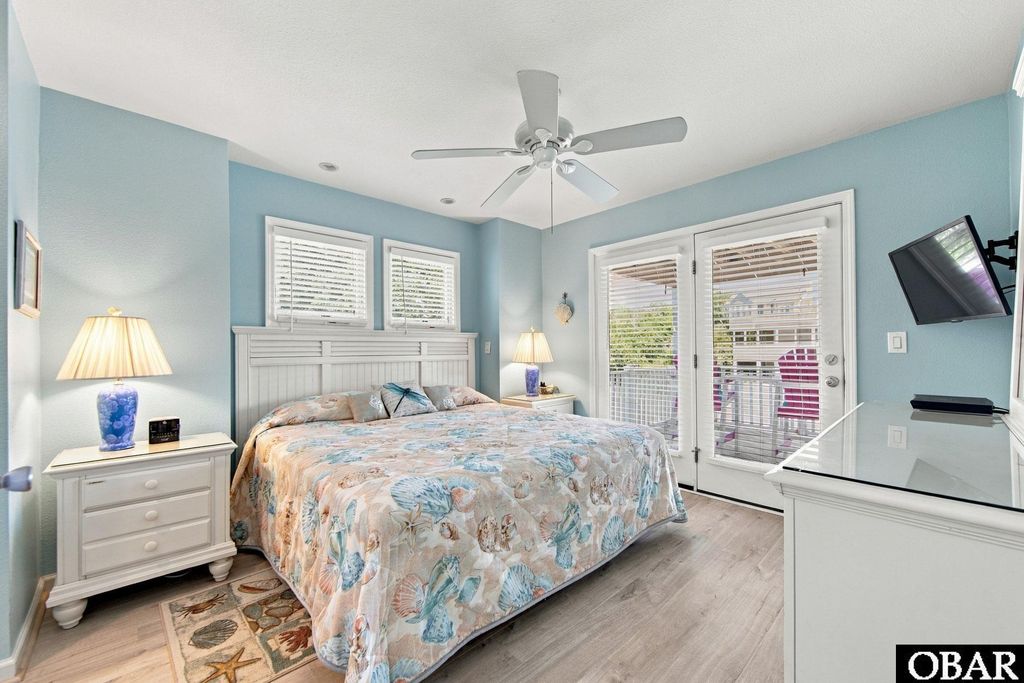 Image 30 of property listing at 107 Mallard Drive, Duck, NC 27949