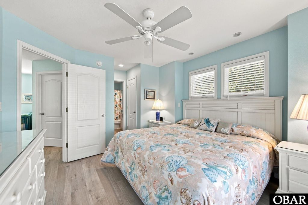 Image 31 of property listing at 107 Mallard Drive, Duck, NC 27949