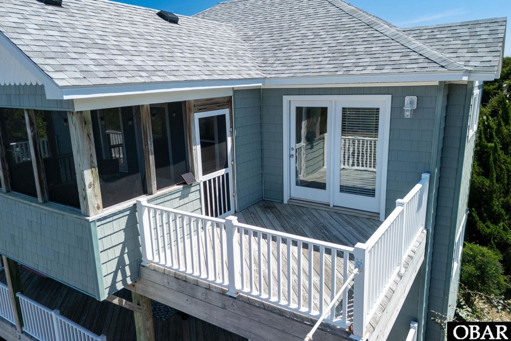 Image 44 of property listing at 107 Mallard Drive, Duck, NC 27949