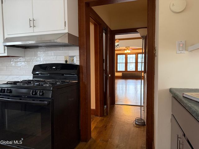 23 Rose Court, Albany, NY 12209