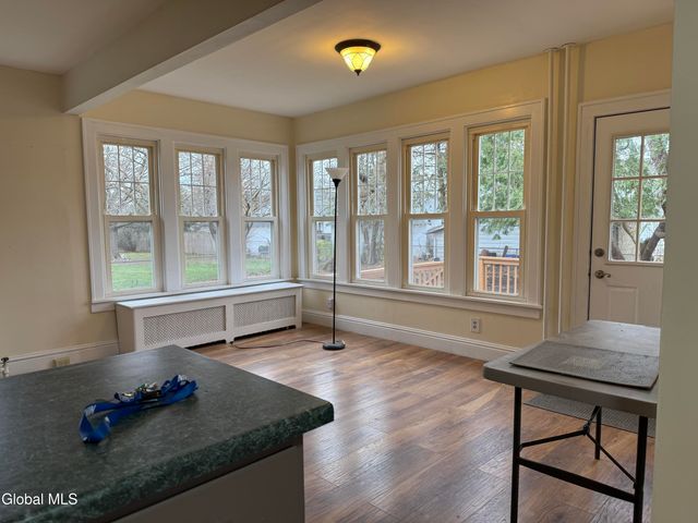 23 Rose Court, Albany, NY 12209