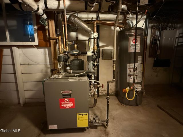 23 Rose Court, Albany, NY 12209