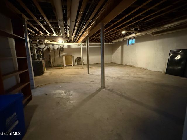 23 Rose Court, Albany, NY 12209