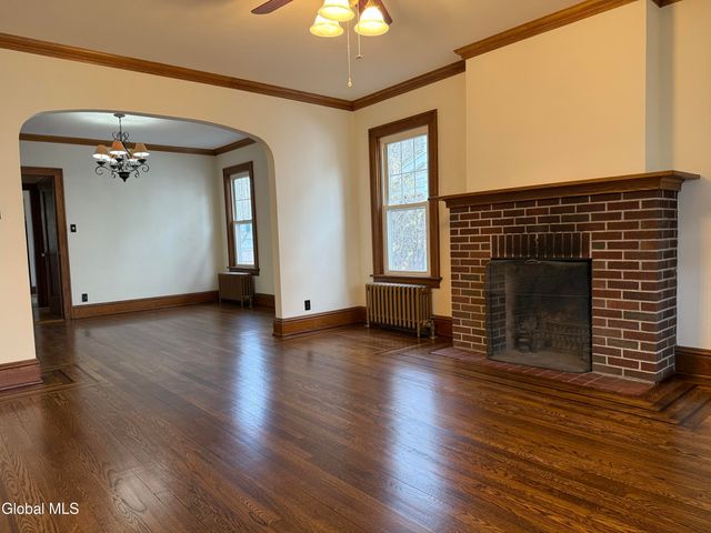 23 Rose Court, Albany, NY 12209