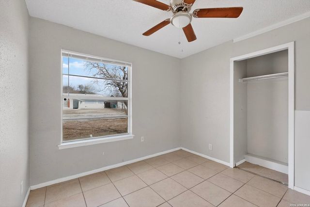 5014 Ed White, San Antonio, TX 78219