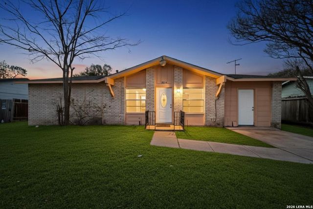 5014 Ed White, San Antonio, TX 78219