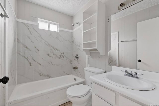 5014 Ed White, San Antonio, TX 78219