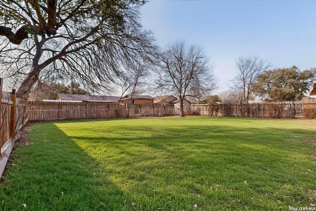 5014 Ed White, San Antonio, TX 78219