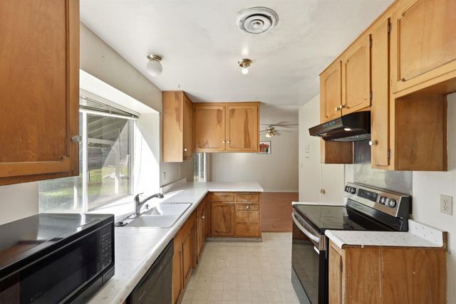 5009 Waterbury Way, Fair Oaks, CA 95628