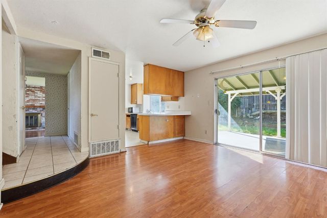 5009 Waterbury Way, Fair Oaks, CA 95628