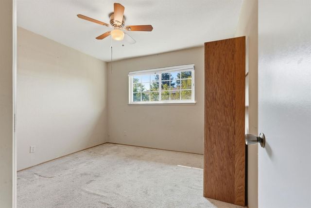 5009 Waterbury Way, Fair Oaks, CA 95628