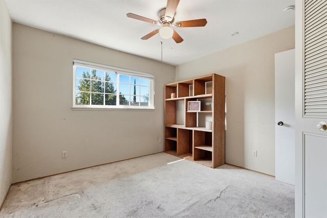 5009 Waterbury Way, Fair Oaks, CA 95628