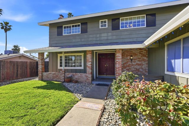 5009 Waterbury Way, Fair Oaks, CA 95628