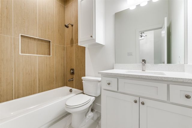 2534 Southland Street, Dallas, TX 75215