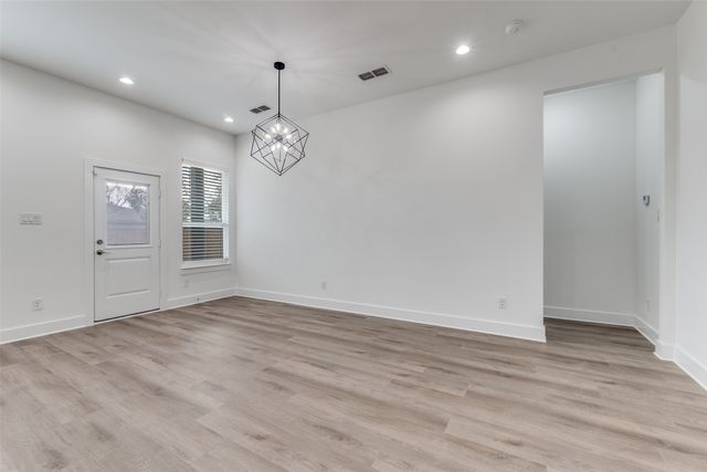 2534 Southland Street, Dallas, TX 75215