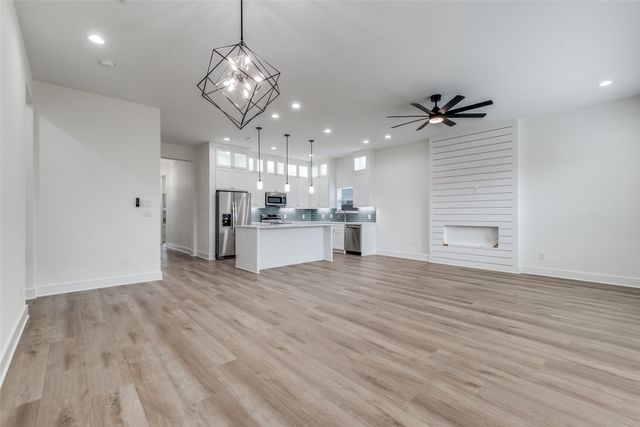 2534 Southland Street, Dallas, TX 75215