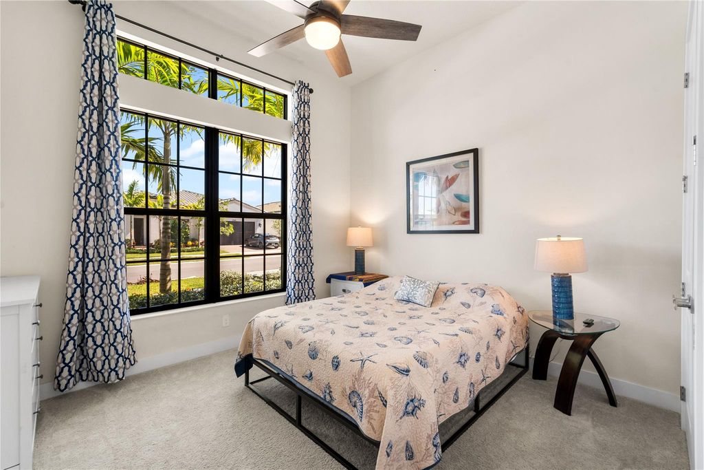 Image 20 of property listing at 8159 Liberty Way, Parkland, FL 33067