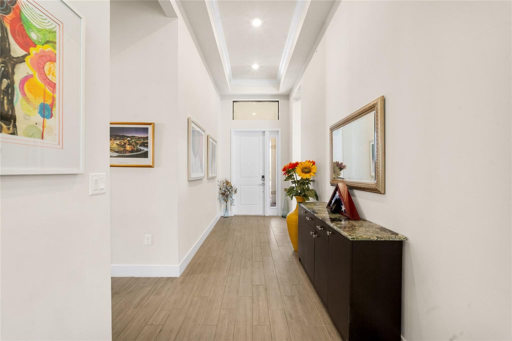 Image 7 of property listing at 8159 Liberty Way, Parkland, FL 33067