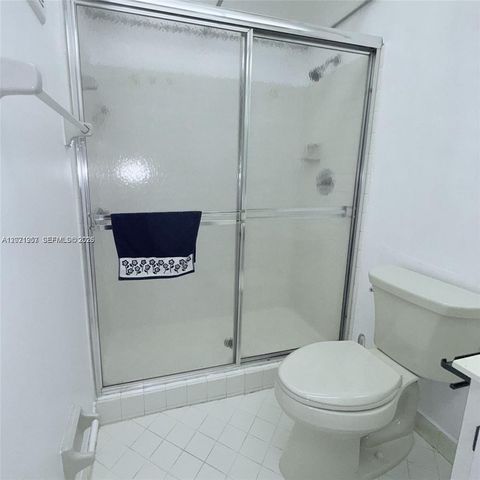 4760 NW 102nd Ave 104-12, Doral, FL 33178