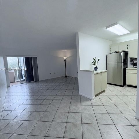 4760 NW 102nd Ave 104-12, Doral, FL 33178