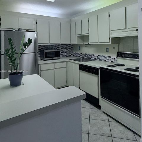 4760 NW 102nd Ave 104-12, Doral, FL 33178