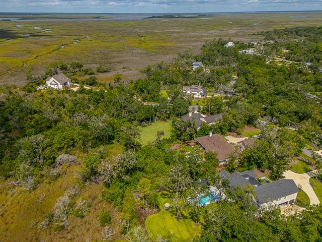 164 Stillwater Drive, St Simons Island, GA 31522