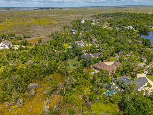 164 Stillwater Drive, St Simons Island, GA 31522