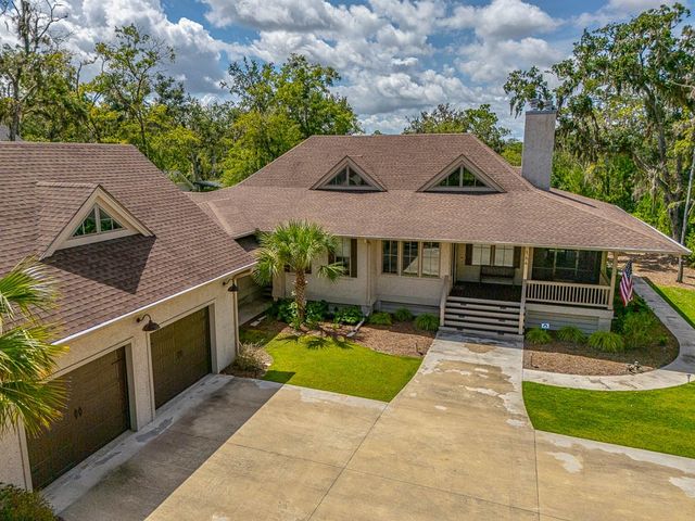 164 Stillwater Drive, St Simons Island, GA 31522