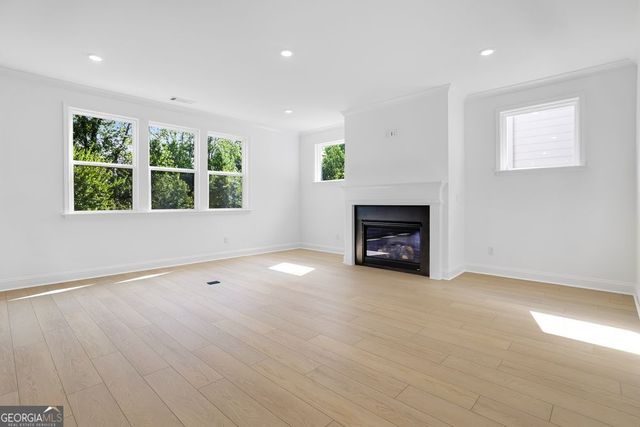 4042 Alderstone Drive, Flowery Branch, GA 30542