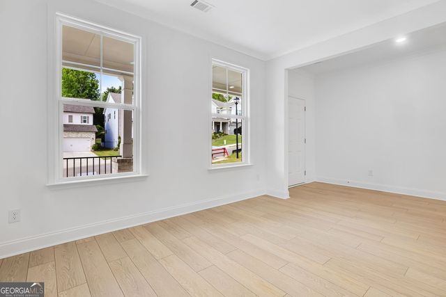 4042 Alderstone Drive, Flowery Branch, GA 30542