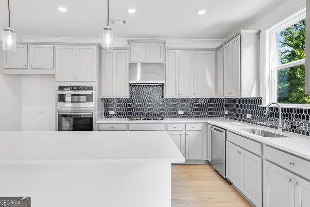 4042 Alderstone Drive, Flowery Branch, GA 30542