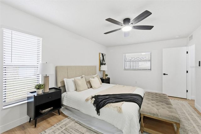 185 FOXCROFT DRIVE W, Palm Harbor, FL 34683