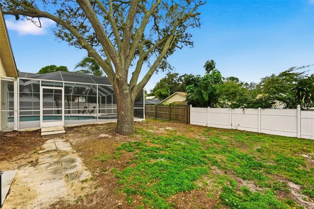 185 FOXCROFT DRIVE W, Palm Harbor, FL 34683