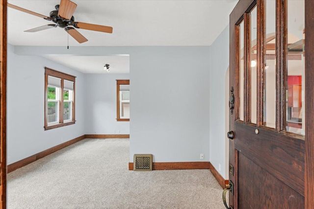1230 FAIRMOUNT Avenue, Council Bluffs, IA 51503
