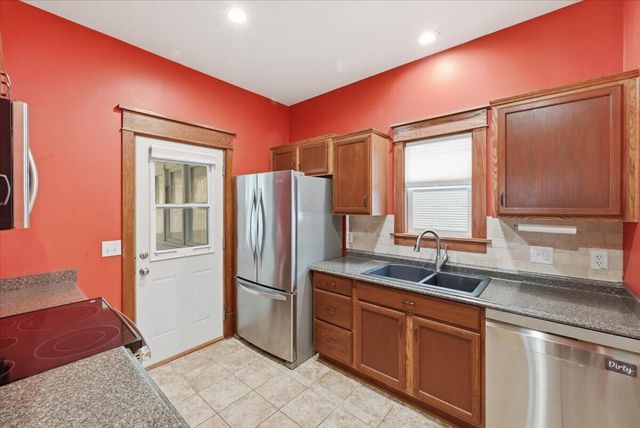 1230 FAIRMOUNT Avenue, Council Bluffs, IA 51503