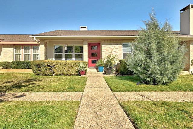 11133 Pinehurst DR C, Austin, TX 78747