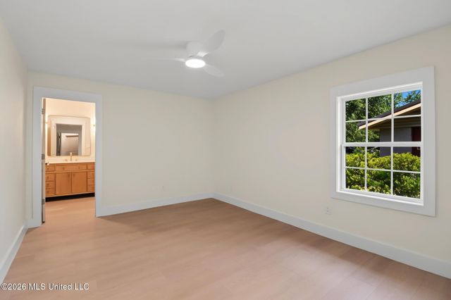 273 Holcomb Boulevard, Ocean Springs, MS 39564