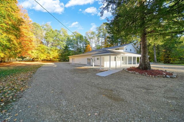 6947 Brown Road, Parma, MI 49269