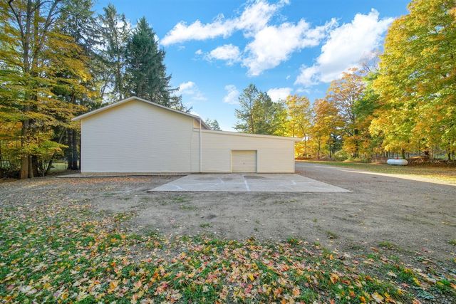 6947 Brown Road, Parma, MI 49269