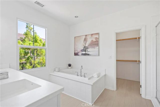 157 Rodeo, Irvine, CA 92602