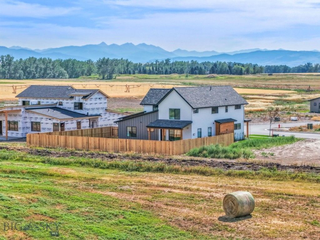 279 Delano Drive, Bozeman, MT 59718 photo 2