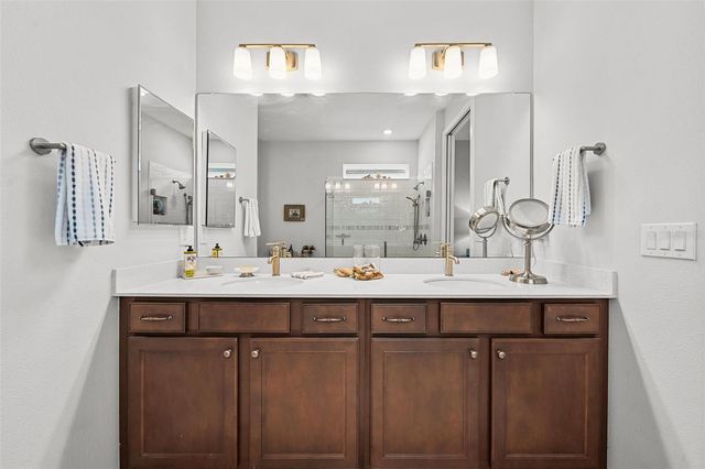 19469 SEA GLASS CIRCLE, Land O Lakes, FL 34638