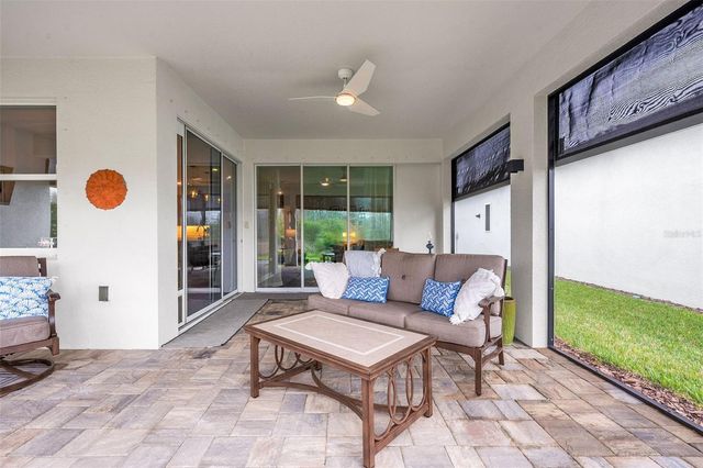 19469 SEA GLASS CIRCLE, Land O Lakes, FL 34638