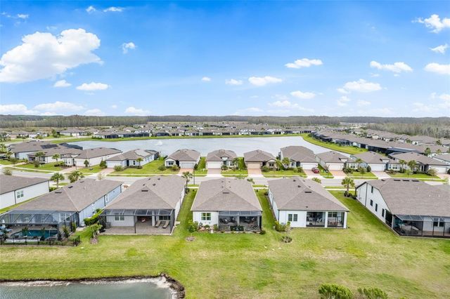 19469 SEA GLASS CIRCLE, Land O Lakes, FL 34638