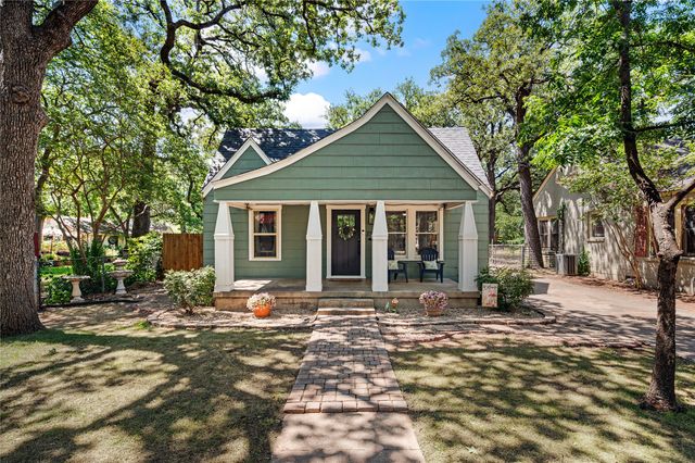 2334 Lotus Avenue, Fort Worth, TX 76111