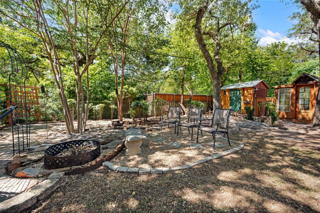2334 Lotus Avenue, Fort Worth, TX 76111
