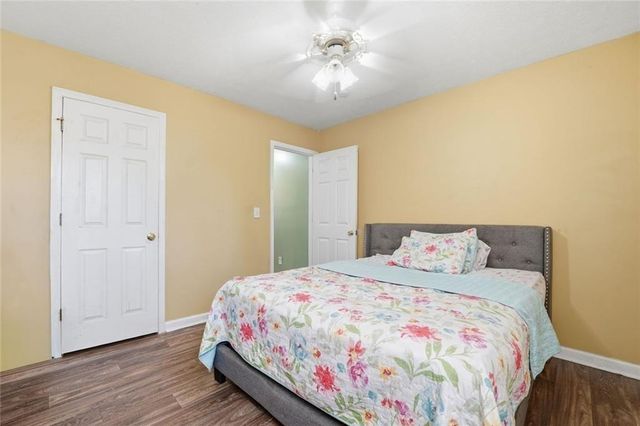 1394 Stephens Pond View, Loganville, GA 30052